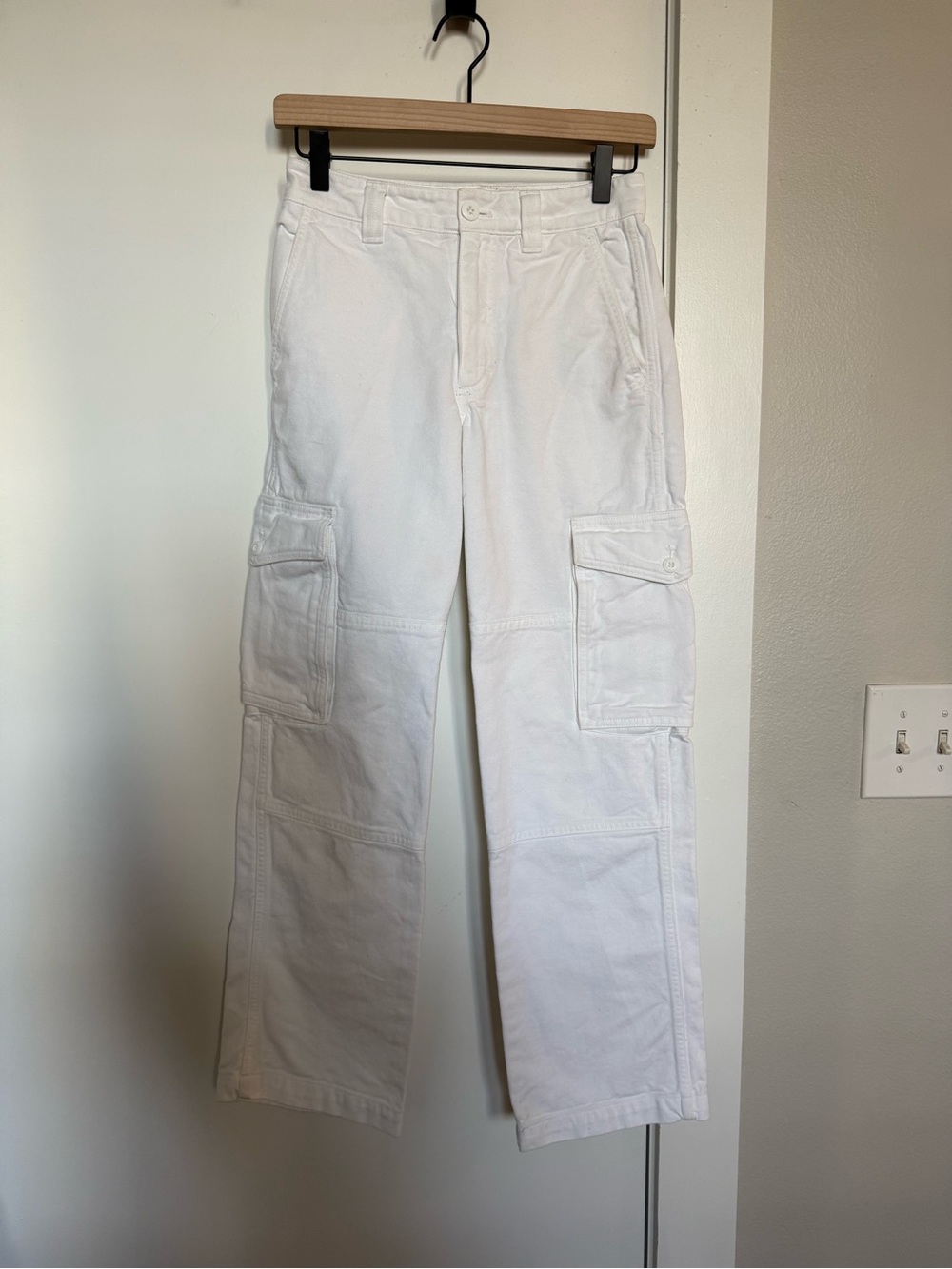 Aritzia White Wide Leg Cargo Jeans